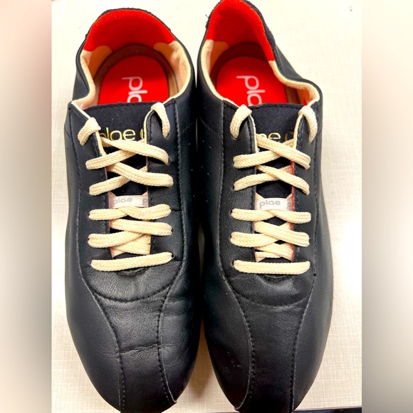 Plae “Sun” in black. 4.5W or 6M only tried on & worn for 1 day. - Picture 1 of 8